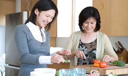 4 kiểu phụ nữ không cần xinh đẹp nhưng ai lấy được quý như vàng, càng sống lâu càng trân quý, là kiểu nào?