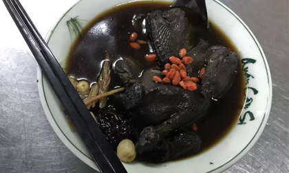 Những đặc sản Việt Nam 'thử thách' người nước ngoài: Đều ngon khó cưỡng