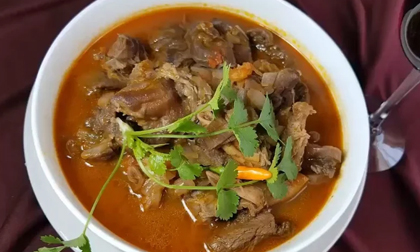Cuối tuần làm món bò sốt vang đãi cả nhà, làm cách này nước ngon ngọt không hôi