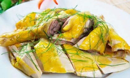 Luộc gà, vịt cần tránh thêm loại gia vị này nếu không muốn vừa hỏng món ăn vừa hại sức khoẻ