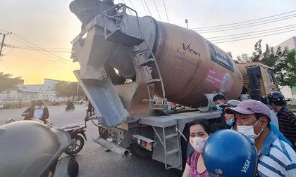 Long An: Từ trường về nhà, 3 mẹ con bị xe bồn cán thương vong