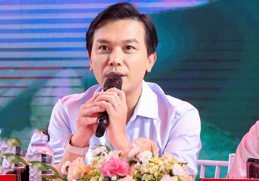 manh-quynh-chua-quen-noi-dau-mat-phi-nhung-muon-giai-nghe-o-tuoi-55-a513559a