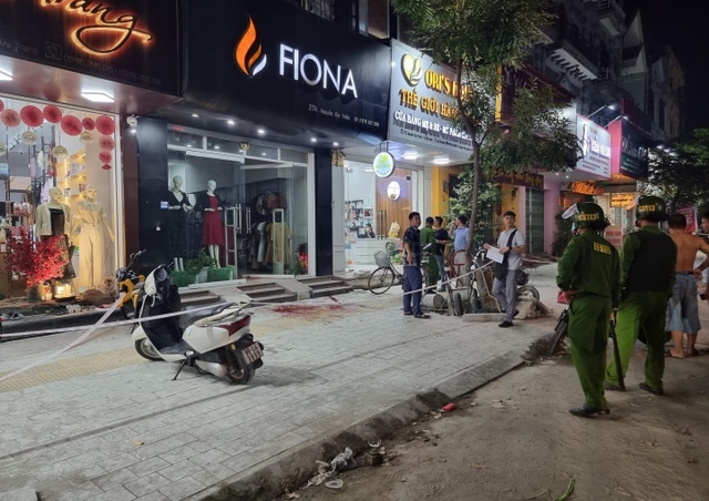 Kẻ truy sát bạn gái cũ và 'tình địch' ở Bắc Ninh có thể đối diện với mức án tử hình - Ảnh 2. Kẻ truy sát bạn gái cũ và 'tình địch' ở Bắc Ninh có thể đối diện với mức án tử hình - Ảnh 2.
