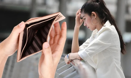 'Gia đình đã nghèo còn hào phóng 3 điều này đừng mong có ngày giàu lên', 3 điều đó là gì?