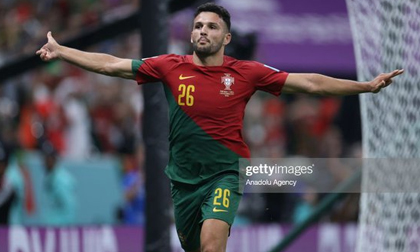 Đội hình xuất sắc nhất vòng 1/8 World Cup 2022: Messi bất ngờ vắng mặt, tiền vệ Nhật Bản được gọi tên