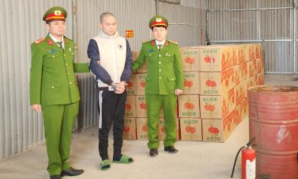 Khởi tố vụ án tàng trữ gần 7 tấn pháo nổ tại Thường Tín