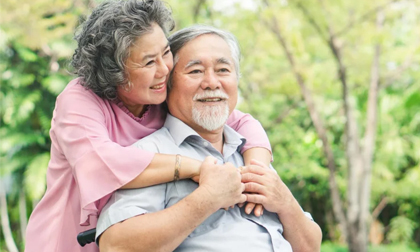 Kinh nghiệm của 2 người già: Điều mà phụ nữ lo sợ nhất ở chồng khi bước qua tuổi 50 là 2 điều này