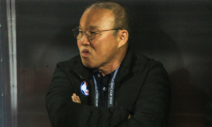 HLV Park Hang-seo: 'Bóng đá va chạm là điều bình thường, họ phải làm thế để chiến thắng'