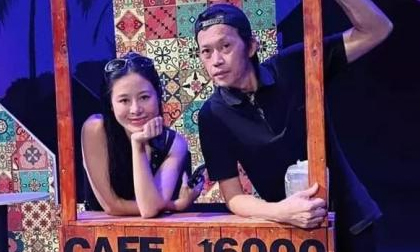 NS Hoài Linh hiếm hoi lộ diện, lên chức 'người yêu' của nữ diễn viên này