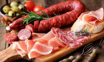 4 loại thực phẩm rút ngắn tuổi thọ, món số 2 rất nhiều người tưởng bổ