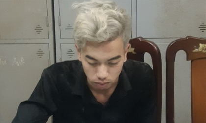 Nghi phạm đâm người yêu cũ tử vong trên vỉa hè ở Hà Nội ra đầu thú