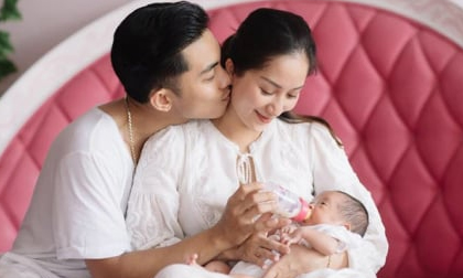 Khánh Thi lên tiếng về tin đồn mang bầu lần 3