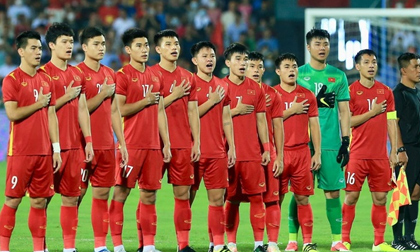 HLV Troussier gặp khó trong giải đấu đầu tiên dẫn dắt U22 Việt Nam tham dự SEA Games 32