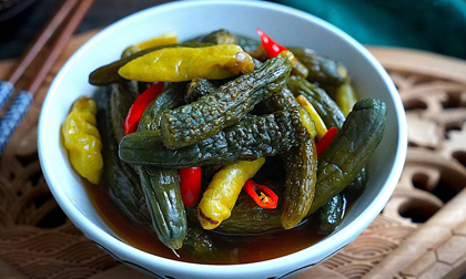 Dưa chuột muối: Chua cay ngon ngất ngây