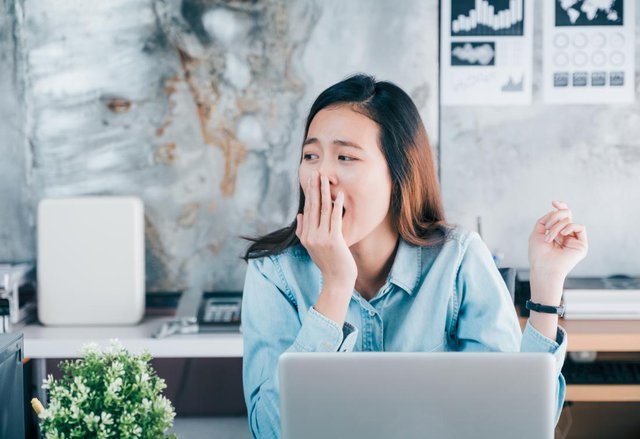 Trời chuyển mùa dễ ốm vặt: Chăm bổ sung 4 món sau, hệ miễn dịch khỏe, không lo nhiễm bệnh - Ảnh 1.