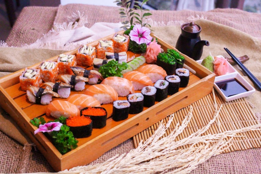 ban-da-biet-cach-an-sashimi-chuan-phong-cach-nhat-ban-chua-1