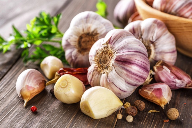 6 loại thực phẩm bạn không nên ăn khi đang đói bụng - Ảnh 2.