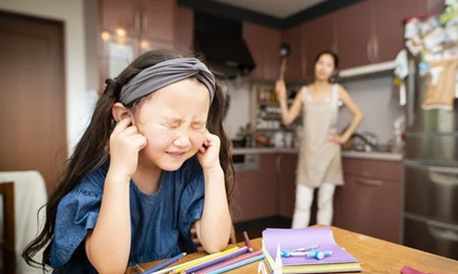 5 câu nói của nhiều cha mẹ mắc phải vô tình gây tổn thương cho trẻ