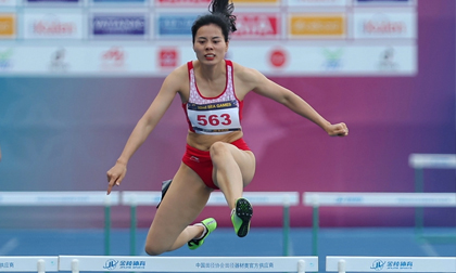 Nguyễn Thị Huyền lập kỷ lục chưa từng có ở SEA Games sau 15 tháng sinh con