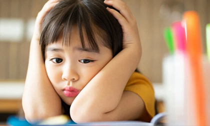 4 kiểu dạy con hà khắc vô tình khiến trẻ tự ti suốt đời, cha mẹ nên thay đổi ngay