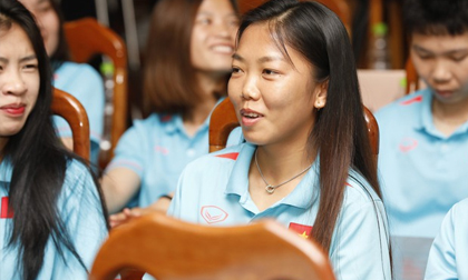 Huỳnh Như nói lời nghẹn ngào, đội tuyển nữ Việt Nam nhận món quà lớn trước ngày dự World Cup