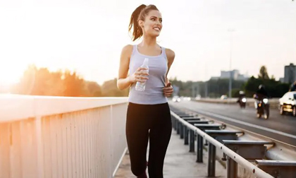 Những thói quen ai cũng nghĩ là tốt cho sức khỏe hóa ra lại âm thầm hại cơ thể mà không hay