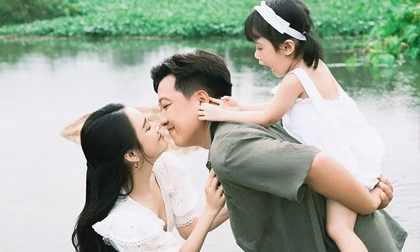Nhã Phương vô tình để lộ giới tính của nhóc tỳ thứ hai chỉ qua câu nói này