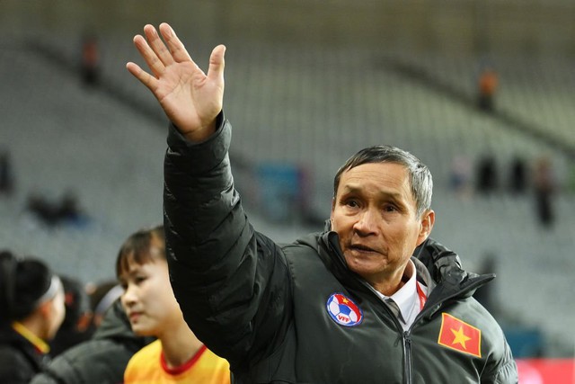 Lời xin lỗi từ New Zealand và nỗi lòng World Cup nơi người thầy tận tụy Mai Đức Chung - Ảnh 1.