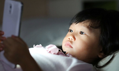 Nuôi dạy con mà không tránh được 8 'cạm bẫy' này, trẻ lớn lên EQ thấp và khó thành tài