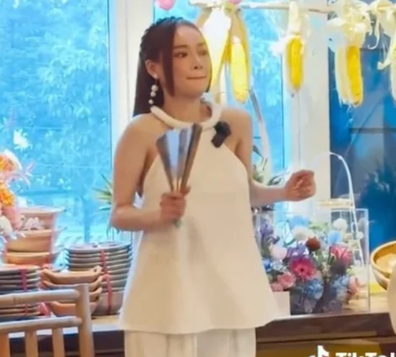 nhaphuong1