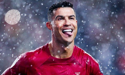 Ronaldo không ngừng lập công, nối dài kỷ lục mà Messi rất khó bắt kịp