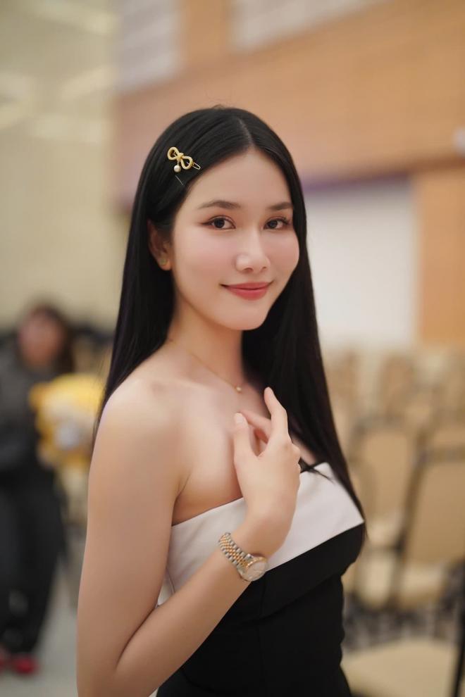 10-nghe-si-hoc-gioi-nhat-nhi-showbiz-viet-5-ngoisaovn-w1200-h1800 3