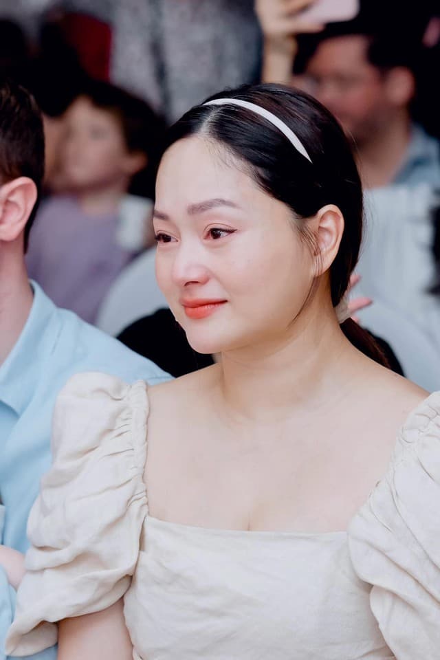 mot-thang-sau-ly-hon-lan-phuong-sau-1-thang-ly-hon-mong-lung-bat-dinh-bat-khoc-khi-nghi-dieu-nay-1-ngoisaovn-w640-h960 2