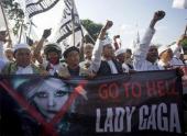 lady-gaga-tiep-tuc-phai-huy-show-dien-o-indonesia-99649.html