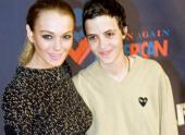 lindsay-lohan-tai-hop-voi-nguoi-tinh-dong-tinh-95721.html