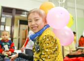 tet-thieu-nhi-cua-nhung-chien-si-nhi-chong-choi-ung-thu-100434.html
