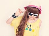 sac-vang-tuoi-tan-giup-ban-gai-khoe-ve-rang-ro-107746.html