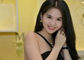 ngoc-trinh-xinh-hon-nho-trang-suc-cao-cap-makbiti-110144.html