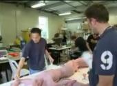 toan-bo-video-lat-tay-bi-mat-vu-nang-tien-ca-chet-tren-bai-bien-178809.html