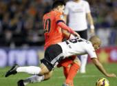 barcelona-ha-guc-valencia-o-phut-bu-gio-thu-ba-192372.html
