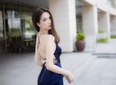 ngoc-trinh-goi-cam-la-thuong-khi-coi-bo-phong-cach-do-lot-199008.html
