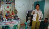 vu-me-dot-con-bang-xang-nguoi-me-tan-nhan-thuong-danh-dap-con-215638.html