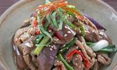 thit-bo-xao-ca-tim-mon-an-dan-da-ma-ngon-com-244178.html