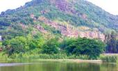 bat-khan-cap-doi-tuong-du-be-gai-7-tuoi-ra-suoi-tham-bay-soc-de-gio-tro-doi-bai-302779.html