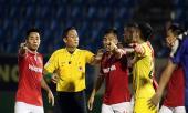 trong-tai-v-league-be-coi-vua-trong-bong-toi-312145.html