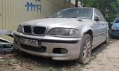 chiec-bmw-nam-chong-cho-tren-duong-dai-mo-ha-noi-tu-truoc-tet-khong-ai-den-lay-335024.html