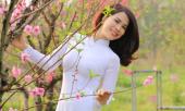 nhan-sac-ban-gai-kem-18-tuoi-chi-yeu-khong-cuoi-cua-nsut-chi-trung-398090.html