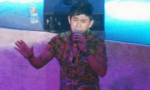 Cát-xê ca sĩ hội chợ: Người đút túi hàng trăm triệu, kẻ nhận vài trăm nghìn đồng