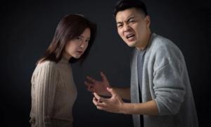 Muốn biết đàn ông có ngoại tình không, phụ nữ cứ nhìn 3 nơi này là rõ hết