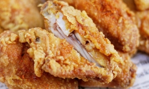 Học cách làm món gà rán, giòn bên ngoài và mọng nước bên trong, ngon hơn cả KFC 